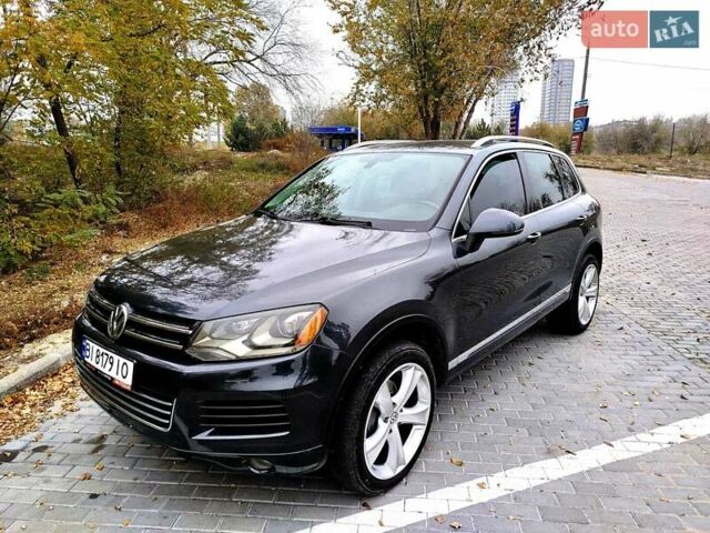 Серый Фольксваген Туарег, объемом двигателя 3 л и пробегом 255 тыс. км за 13500 $, фото 10 на Automoto.ua
