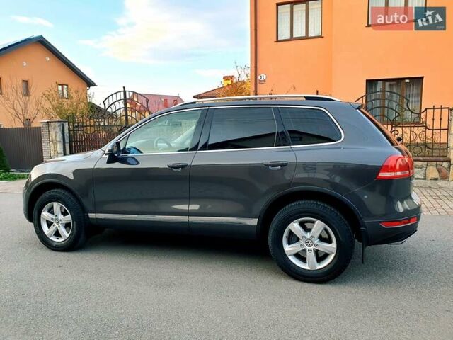 Сірий Фольксваген Туарег, об'ємом двигуна 2.97 л та пробігом 280 тис. км за 15769 $, фото 13 на Automoto.ua