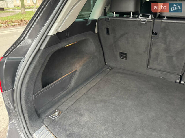 Серый Фольксваген Туарег, объемом двигателя 3 л и пробегом 260 тыс. км за 16700 $, фото 78 на Automoto.ua