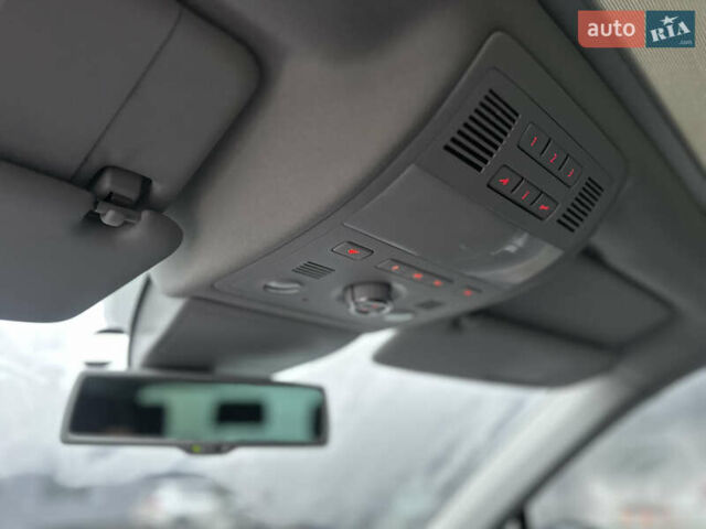 Сірий Фольксваген Туарег, об'ємом двигуна 3 л та пробігом 298 тис. км за 18500 $, фото 73 на Automoto.ua