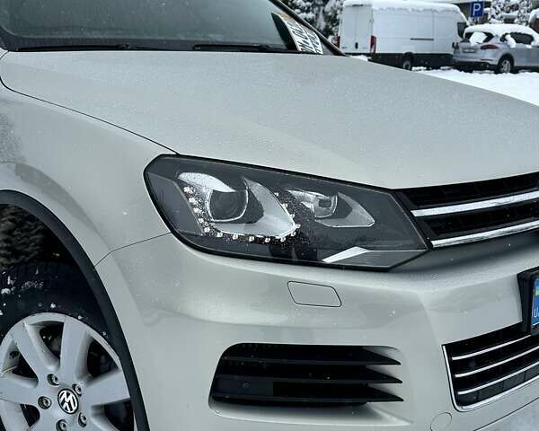 Серый Фольксваген Туарег, объемом двигателя 3 л и пробегом 190 тыс. км за 22700 $, фото 11 на Automoto.ua