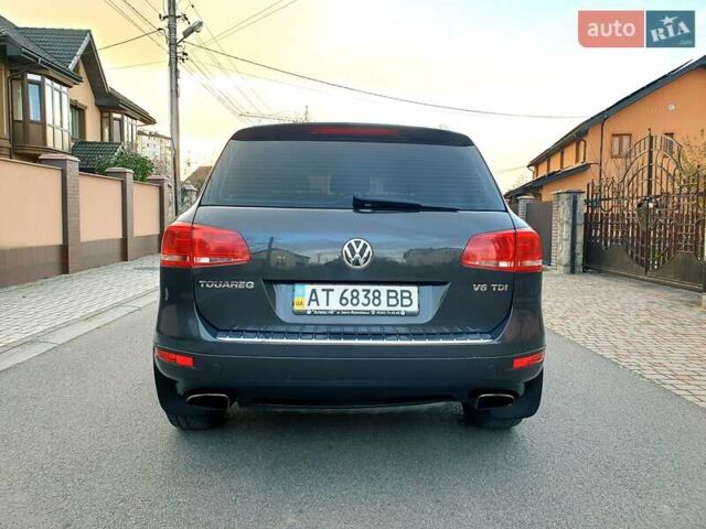 Сірий Фольксваген Туарег, об'ємом двигуна 2.97 л та пробігом 280 тис. км за 15769 $, фото 10 на Automoto.ua