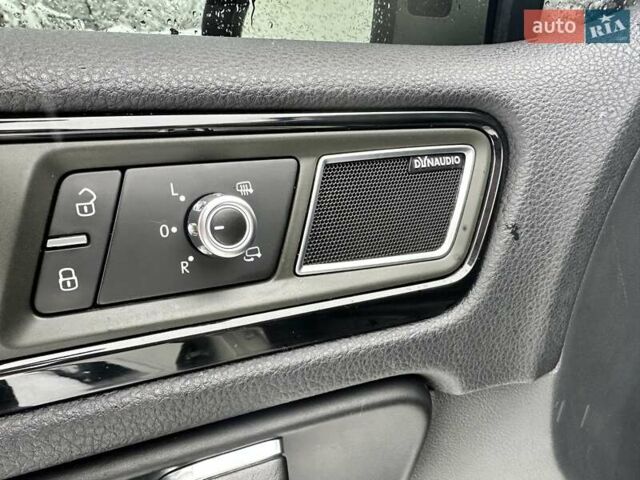 Серый Фольксваген Туарег, объемом двигателя 3 л и пробегом 190 тыс. км за 22700 $, фото 48 на Automoto.ua