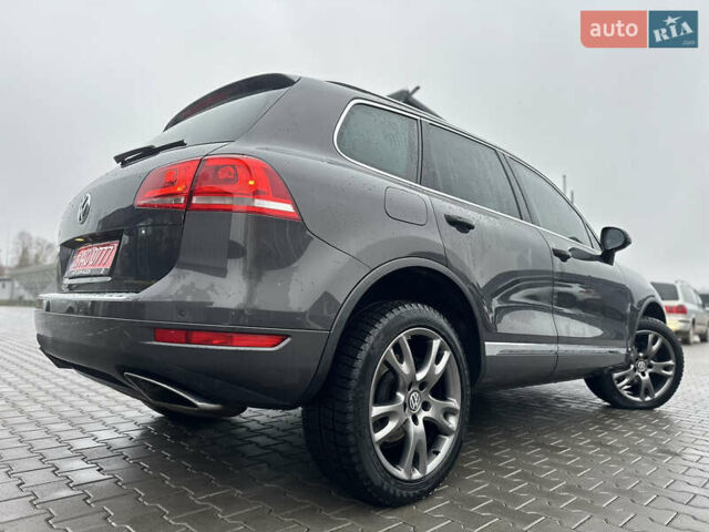 Сірий Фольксваген Туарег, об'ємом двигуна 3 л та пробігом 298 тис. км за 18500 $, фото 50 на Automoto.ua