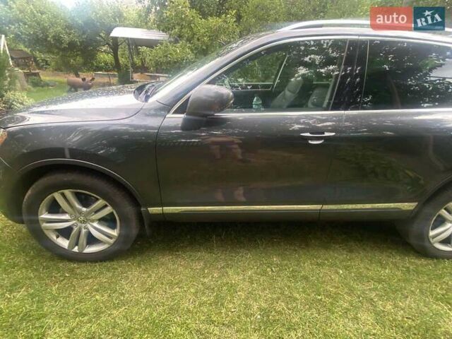 Сірий Фольксваген Туарег, об'ємом двигуна 2.97 л та пробігом 286 тис. км за 18700 $, фото 6 на Automoto.ua