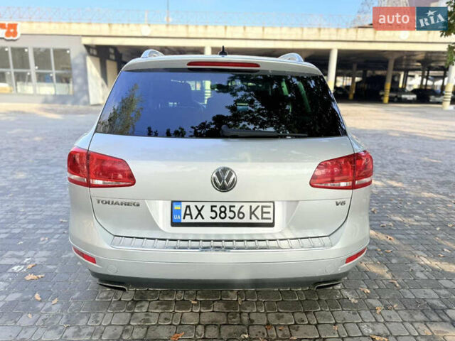 Сірий Фольксваген Туарег, об'ємом двигуна 3.6 л та пробігом 264 тис. км за 13900 $, фото 8 на Automoto.ua