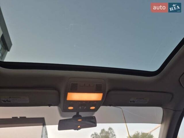 Серый Фольксваген Туарег, объемом двигателя 2.97 л и пробегом 248 тыс. км за 16500 $, фото 20 на Automoto.ua