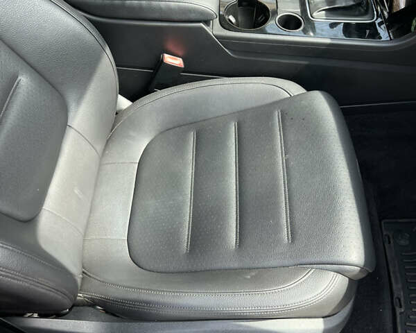 Сірий Фольксваген Туарег, об'ємом двигуна 3 л та пробігом 201 тис. км за 13500 $, фото 12 на Automoto.ua