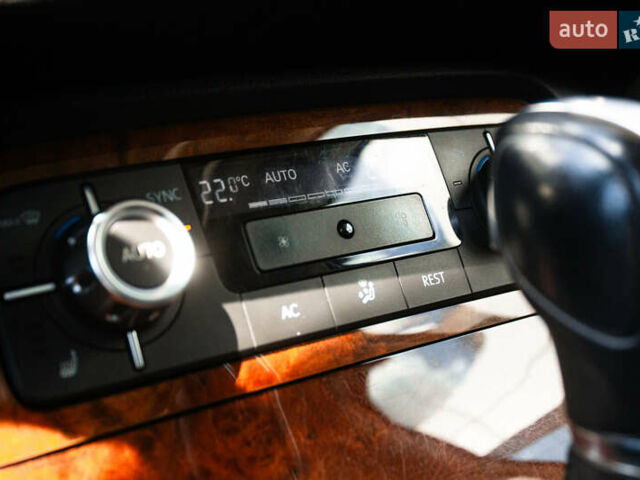 Сірий Фольксваген Туарег, об'ємом двигуна 2.97 л та пробігом 225 тис. км за 18500 $, фото 30 на Automoto.ua