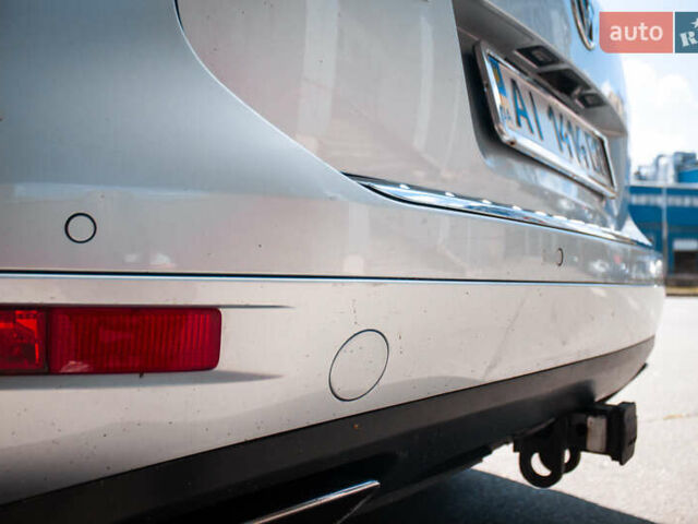 Сірий Фольксваген Туарег, об'ємом двигуна 2.97 л та пробігом 225 тис. км за 18500 $, фото 11 на Automoto.ua