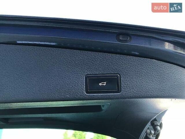 Серый Фольксваген Туарег, объемом двигателя 2.97 л и пробегом 177 тыс. км за 22000 $, фото 20 на Automoto.ua