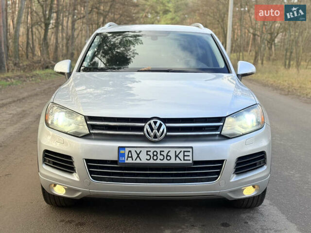 Сірий Фольксваген Туарег, об'ємом двигуна 3.6 л та пробігом 225 тис. км за 12500 $, фото 21 на Automoto.ua