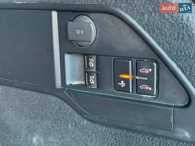 Сірий Фольксваген Туарег, об'ємом двигуна 3 л та пробігом 222 тис. км за 21290 $, фото 23 на Automoto.ua