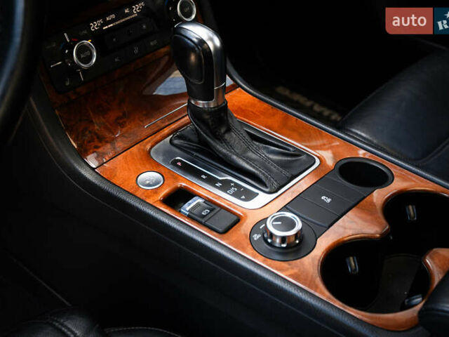 Сірий Фольксваген Туарег, об'ємом двигуна 2.97 л та пробігом 225 тис. км за 18500 $, фото 28 на Automoto.ua