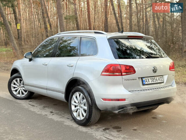 Сірий Фольксваген Туарег, об'ємом двигуна 3.6 л та пробігом 225 тис. км за 12500 $, фото 8 на Automoto.ua