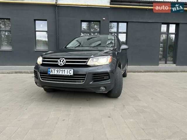 Серый Фольксваген Туарег, объемом двигателя 2.97 л и пробегом 210 тыс. км за 18500 $, фото 18 на Automoto.ua