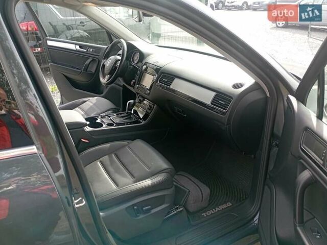 Серый Фольксваген Туарег, объемом двигателя 3.6 л и пробегом 212 тыс. км за 13999 $, фото 11 на Automoto.ua