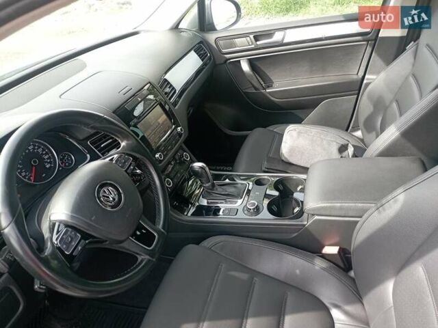 Серый Фольксваген Туарег, объемом двигателя 3.6 л и пробегом 212 тыс. км за 13999 $, фото 18 на Automoto.ua