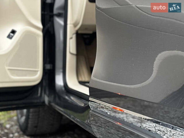 Сірий Фольксваген Туарег, об'ємом двигуна 2.97 л та пробігом 250 тис. км за 21500 $, фото 28 на Automoto.ua