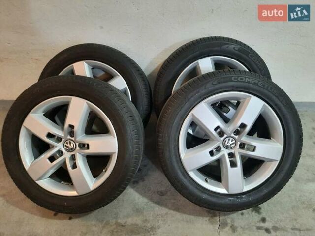 Сірий Фольксваген Туарег, об'ємом двигуна 2.97 л та пробігом 181 тис. км за 18999 $, фото 2 на Automoto.ua