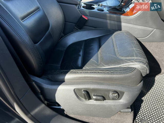 Сірий Фольксваген Туарег, об'ємом двигуна 3 л та пробігом 290 тис. км за 16300 $, фото 18 на Automoto.ua