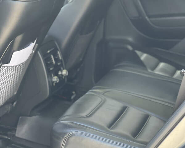 Сірий Фольксваген Туарег, об'ємом двигуна 2.97 л та пробігом 261 тис. км за 19999 $, фото 26 на Automoto.ua