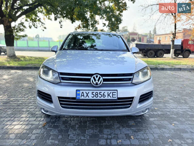 Сірий Фольксваген Туарег, об'ємом двигуна 3.6 л та пробігом 264 тис. км за 13900 $, фото 2 на Automoto.ua