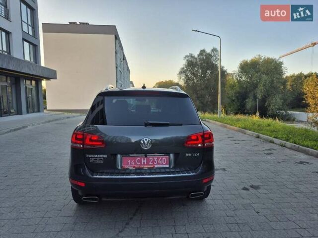 Серый Фольксваген Туарег, объемом двигателя 2.97 л и пробегом 248 тыс. км за 16500 $, фото 48 на Automoto.ua