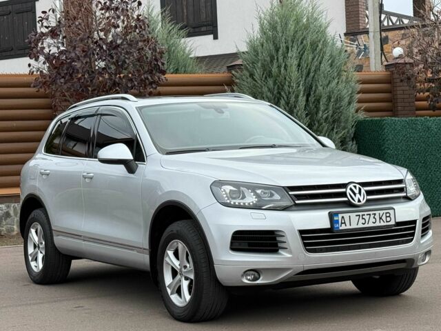 Сірий Фольксваген Туарег, об'ємом двигуна 3 л та пробігом 226 тис. км за 18000 $, фото 6 на Automoto.ua