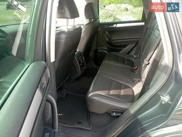 Серый Фольксваген Туарег, объемом двигателя 3.6 л и пробегом 212 тыс. км за 13999 $, фото 15 на Automoto.ua