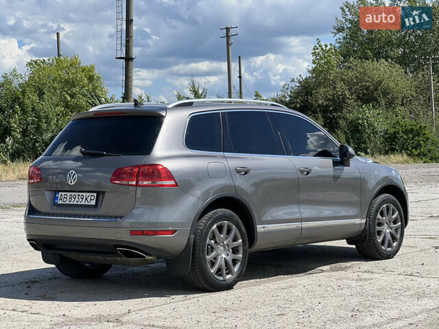 Сірий Фольксваген Туарег, об'ємом двигуна 2.97 л та пробігом 261 тис. км за 19999 $, фото 10 на Automoto.ua