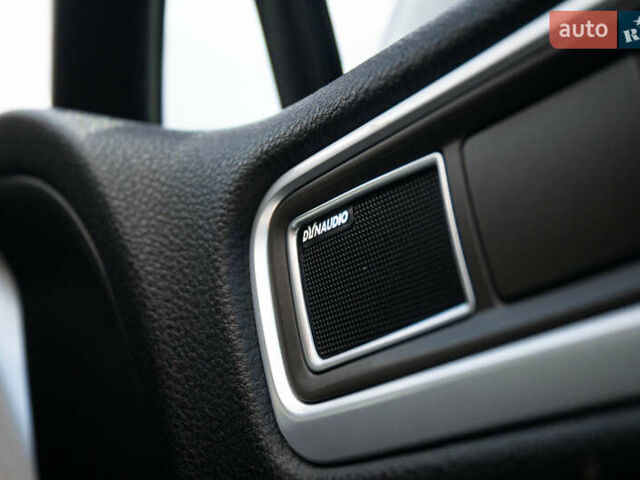 Сірий Фольксваген Туарег, об'ємом двигуна 2.97 л та пробігом 225 тис. км за 18500 $, фото 31 на Automoto.ua