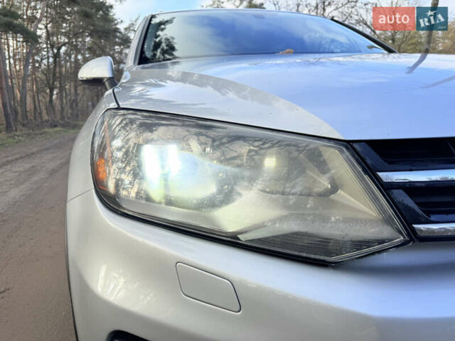 Сірий Фольксваген Туарег, об'ємом двигуна 3.6 л та пробігом 225 тис. км за 12500 $, фото 18 на Automoto.ua