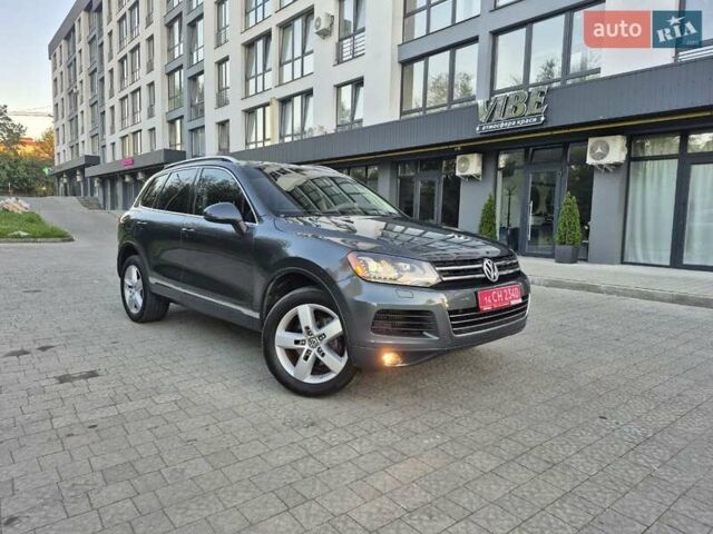 Серый Фольксваген Туарег, объемом двигателя 2.97 л и пробегом 248 тыс. км за 16500 $, фото 7 на Automoto.ua