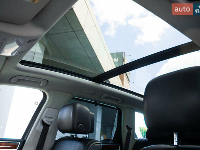 Сірий Фольксваген Туарег, об'ємом двигуна 2.97 л та пробігом 225 тис. км за 18500 $, фото 17 на Automoto.ua