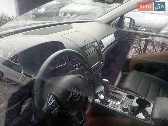 Серый Фольксваген Туарег, объемом двигателя 3.6 л и пробегом 212 тыс. км за 13999 $, фото 30 на Automoto.ua