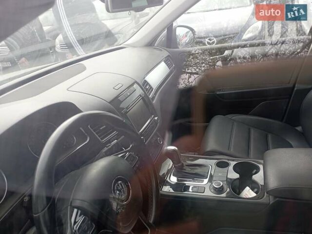 Серый Фольксваген Туарег, объемом двигателя 3.6 л и пробегом 212 тыс. км за 13999 $, фото 31 на Automoto.ua