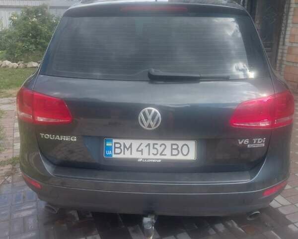 Серый Фольксваген Туарег, объемом двигателя 2.97 л и пробегом 289 тыс. км за 20500 $, фото 4 на Automoto.ua