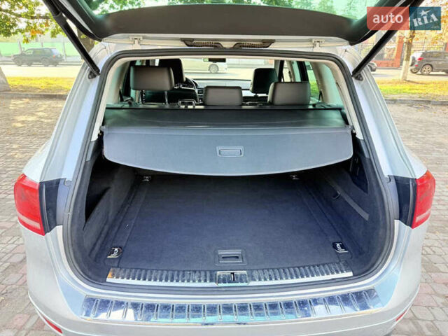 Сірий Фольксваген Туарег, об'ємом двигуна 3.6 л та пробігом 264 тис. км за 13900 $, фото 33 на Automoto.ua