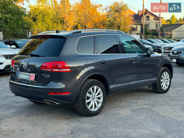 Сірий Фольксваген Туарег, об'ємом двигуна 3 л та пробігом 222 тис. км за 21290 $, фото 6 на Automoto.ua