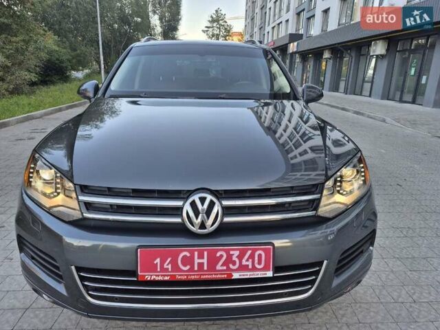 Серый Фольксваген Туарег, объемом двигателя 2.97 л и пробегом 248 тыс. км за 16500 $, фото 54 на Automoto.ua