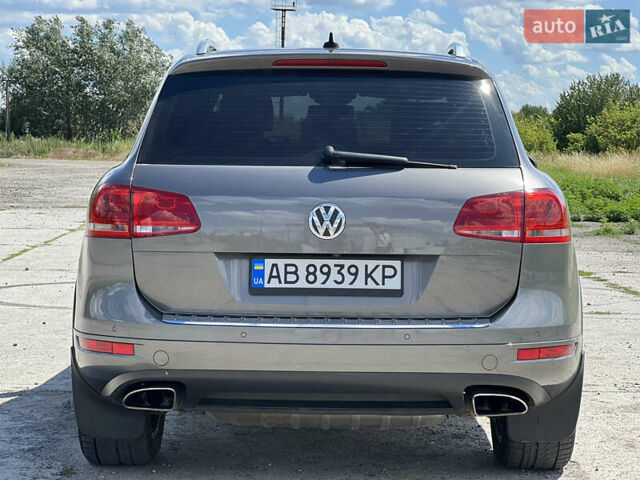 Сірий Фольксваген Туарег, об'ємом двигуна 2.97 л та пробігом 261 тис. км за 19999 $, фото 13 на Automoto.ua