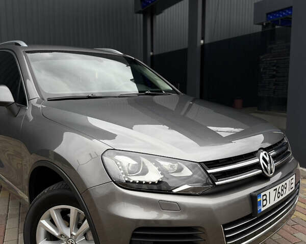 Серый Фольксваген Туарег, объемом двигателя 2.97 л и пробегом 360 тыс. км за 17500 $, фото 15 на Automoto.ua