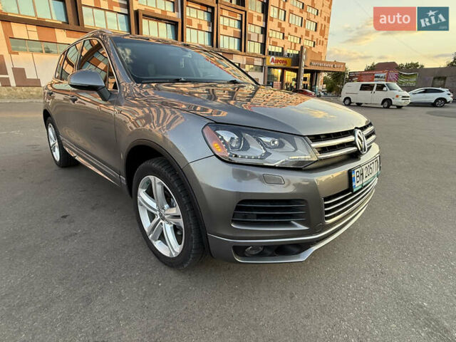 Сірий Фольксваген Туарег, об'ємом двигуна 2.97 л та пробігом 169 тис. км за 24900 $, фото 8 на Automoto.ua