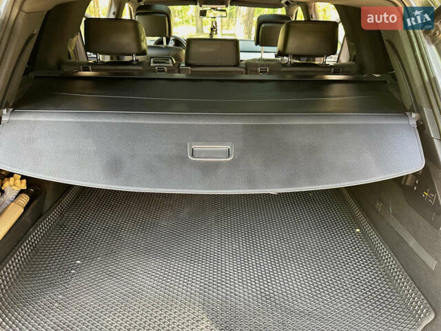 Серый Фольксваген Туарег, объемом двигателя 2.97 л и пробегом 224 тыс. км за 28086 $, фото 29 на Automoto.ua