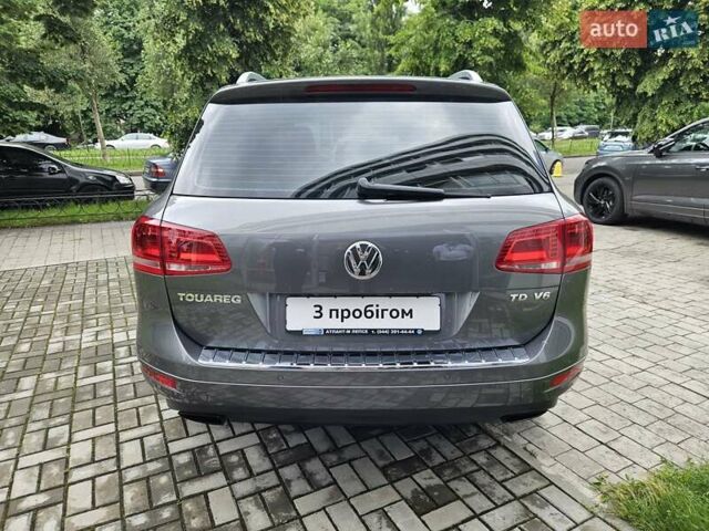 Сірий Фольксваген Туарег, об'ємом двигуна 2.97 л та пробігом 263 тис. км за 18790 $, фото 7 на Automoto.ua