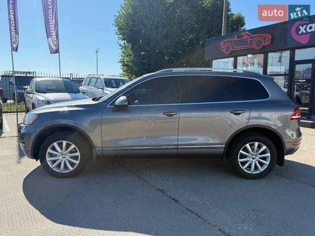 Фольксваген Туарег 2013 в Киеве на Automoto.ua Серый Фольксваген Туарег, объемом двигателя 2.97 л и пробегом 180 тыс. км за 19900 $, фото 7 на Automoto.ua