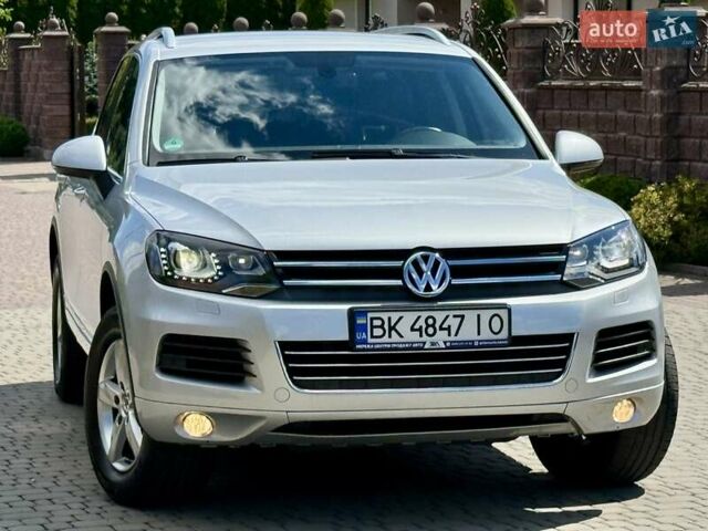 Сірий Фольксваген Туарег, об'ємом двигуна 3 л та пробігом 234 тис. км за 23100 $, фото 11 на Automoto.ua