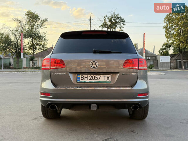 Сірий Фольксваген Туарег, об'ємом двигуна 2.97 л та пробігом 169 тис. км за 24900 $, фото 5 на Automoto.ua