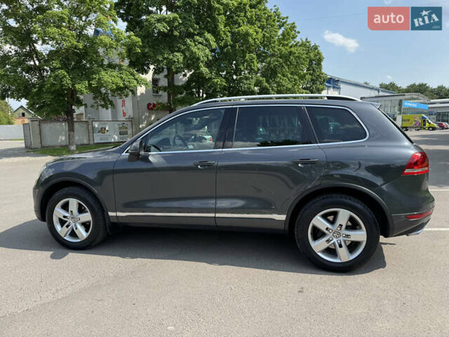 Сірий Фольксваген Туарег, об'ємом двигуна 2.97 л та пробігом 229 тис. км за 19800 $, фото 3 на Automoto.ua